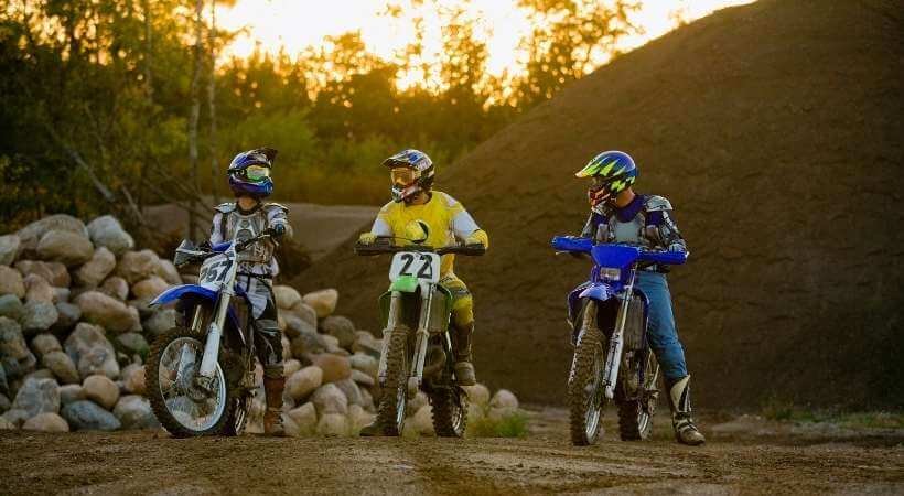 How Old Do Kids Need to Be to Ride a Dirt Bike