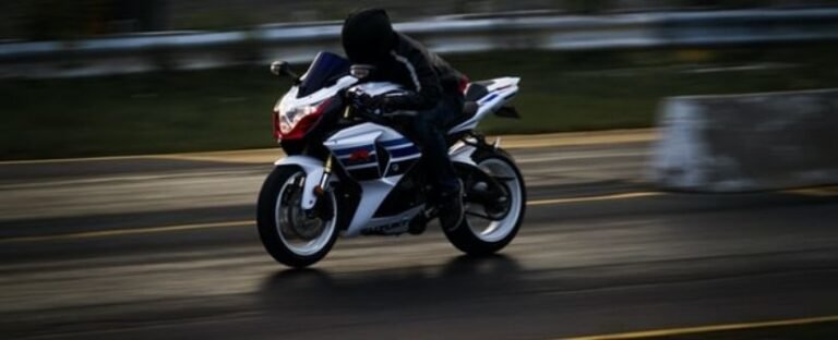 How fast can a 600cc motorcycle go